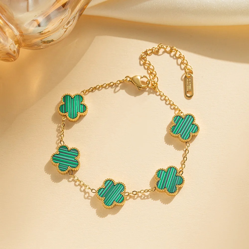 Luxury Clover Bracelet for Women - Image 3