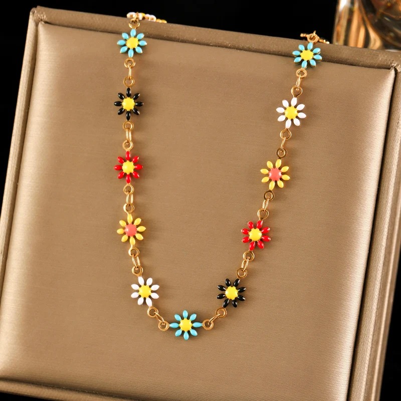 Colorful Daisy Bracelet for Women - Image 10